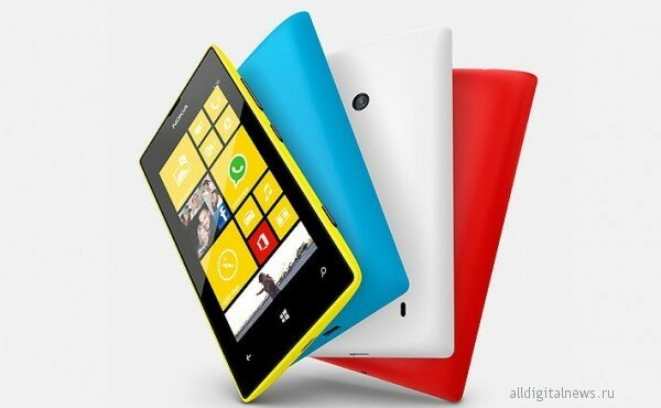 Nokia Lumia 520 и Lumia 720_1